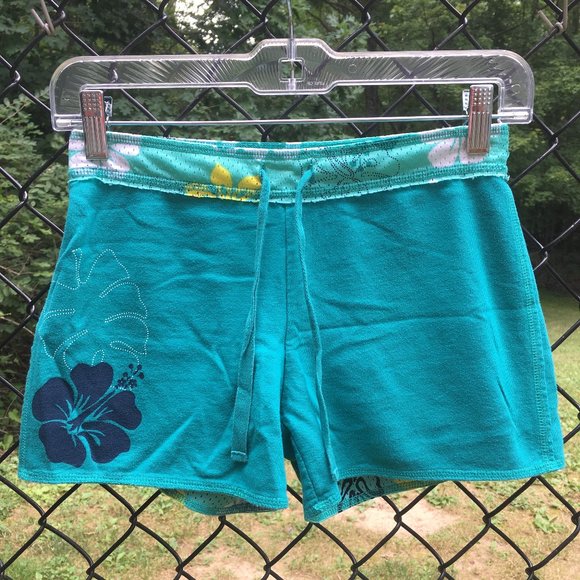 Girl'sTeal Hibiscus Flower Print Reversible Shorts - Picture 1 of 4